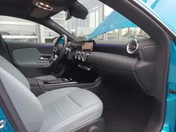 CLA 220 4MATIC Coupé AMG TOTW AMBIENTE AHK PANO