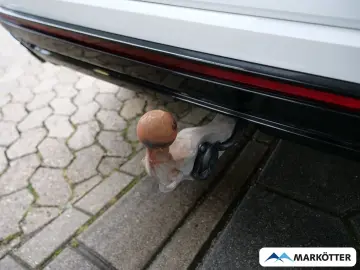 Touareg 3.0 V6 4Motion R-Line  Black Style AHK