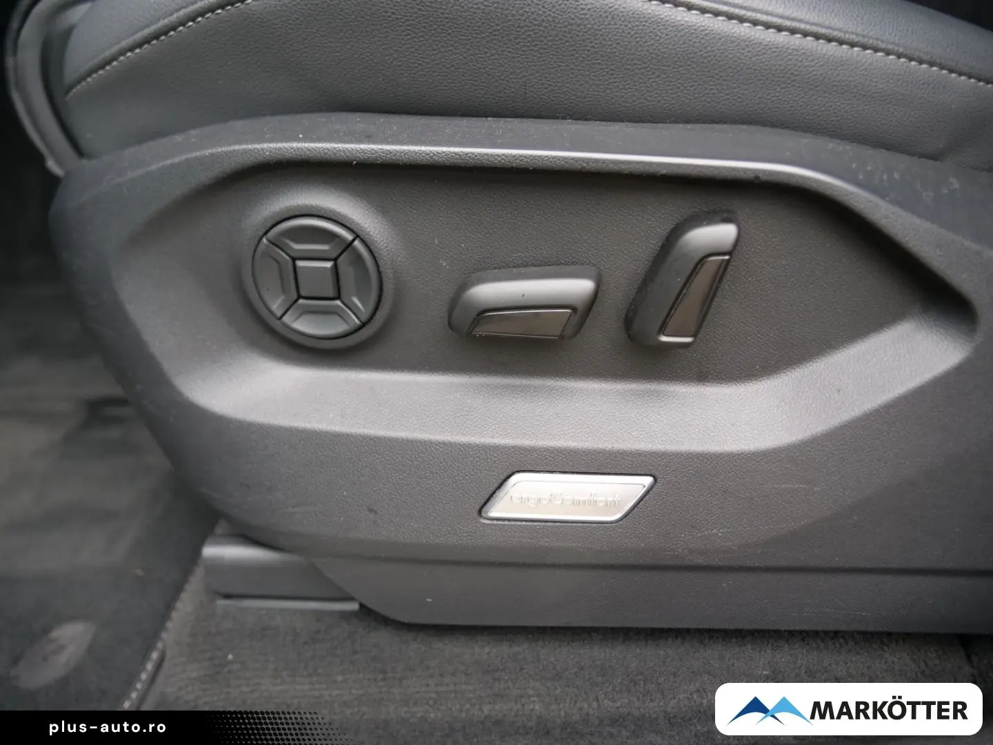 Touareg 3.0 V6 4Motion R-Line  Black Style AHK