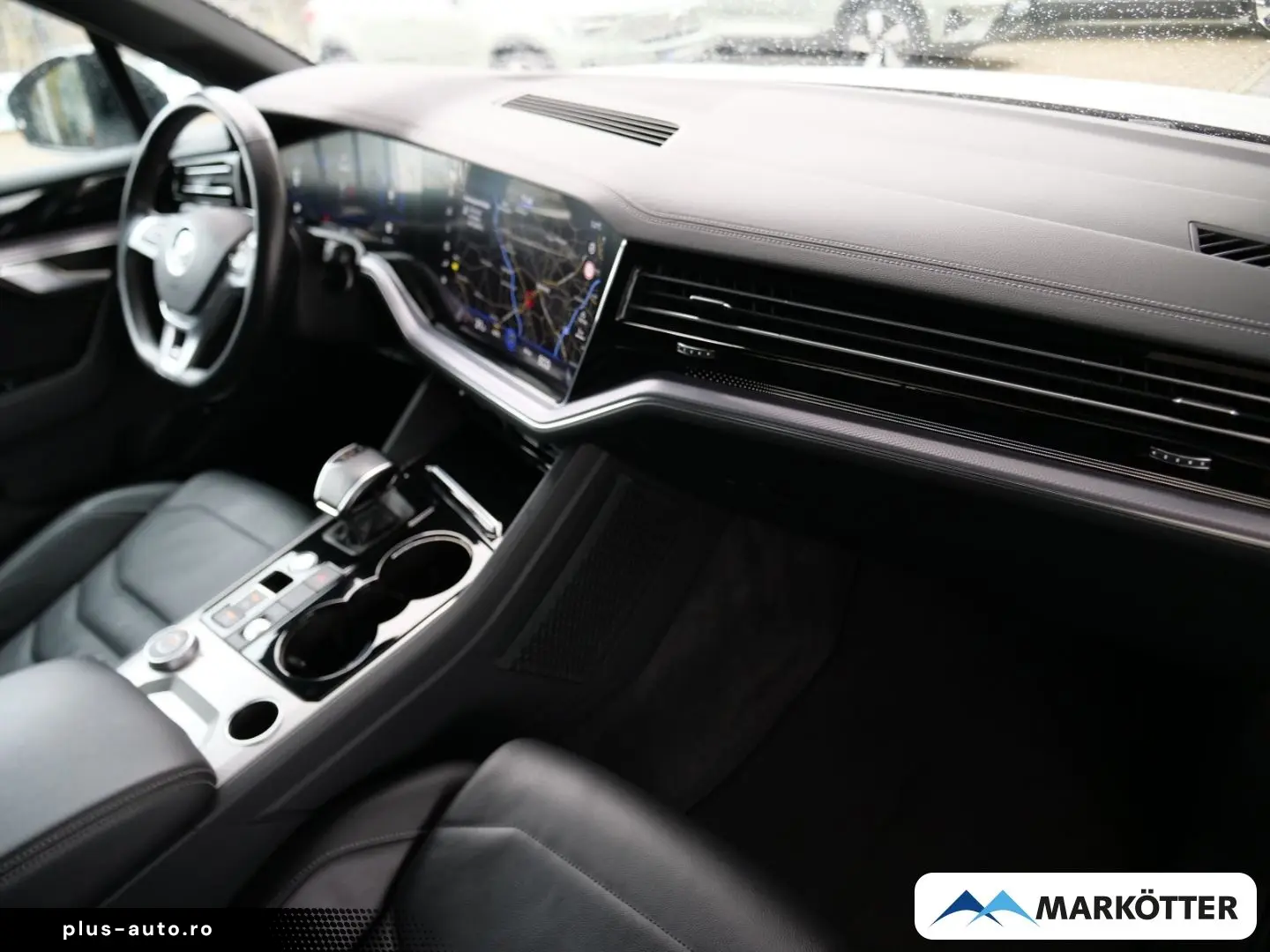 Touareg 3.0 V6 4Motion R-Line  Black Style AHK