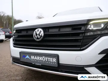 Touareg 3.0 V6 4Motion R-Line  Black Style AHK