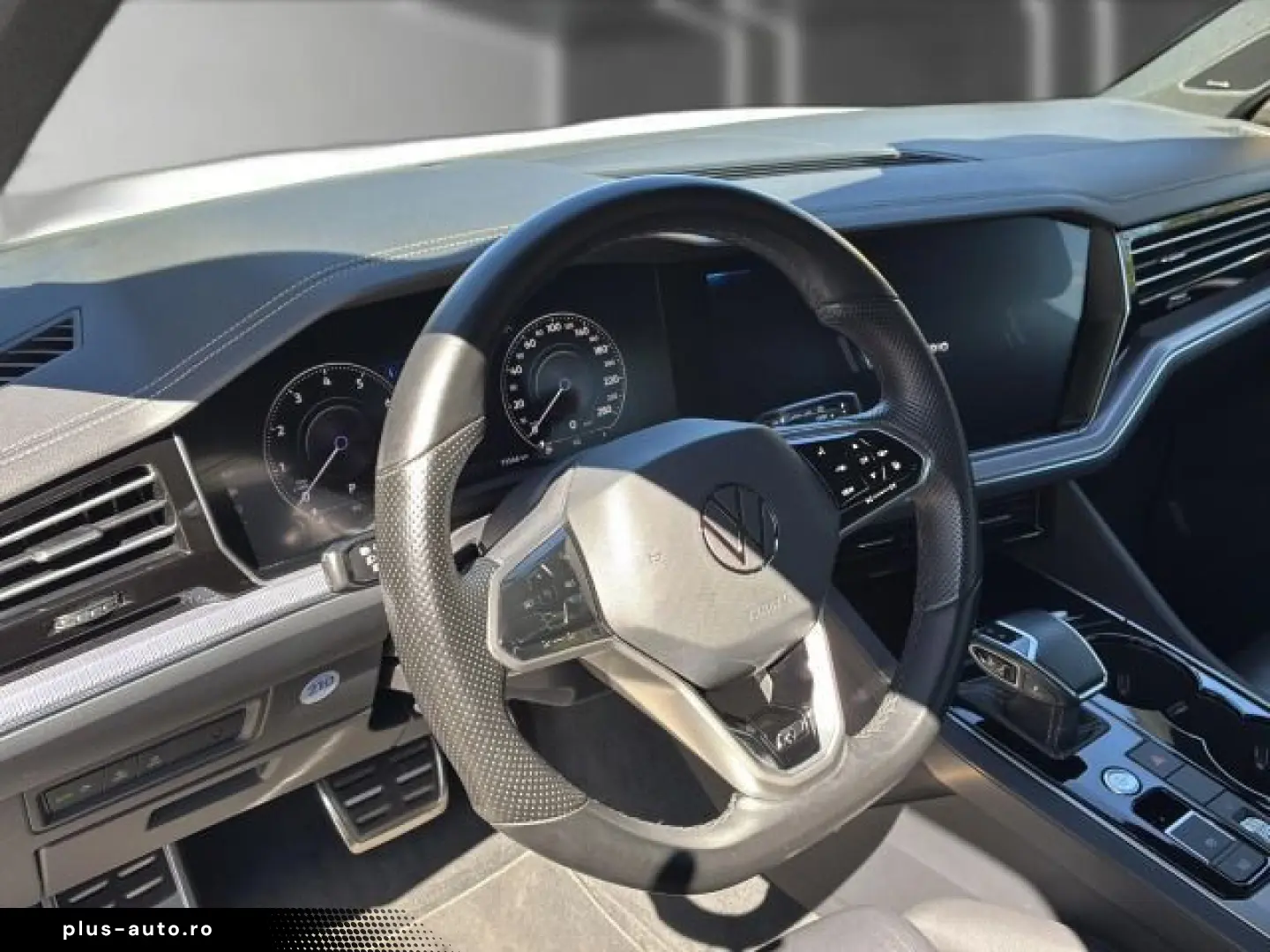 Touareg 3.0 TSI 4M R-Line tiptronic  AHK LuftF