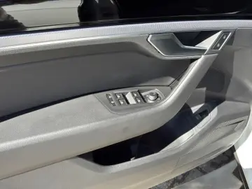 Touareg 3.0 TSI 4M R-Line tiptronic  AHK LuftF