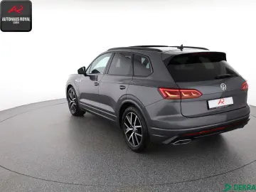 Touareg 3.0 TDI 4M R LINE MATRIX LUFT SCHECKHEFT