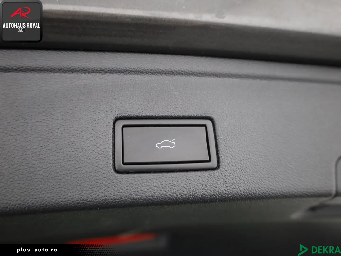 Touareg 3.0 TDI 4M R LINE MATRIX LUFT SCHECKHEFT