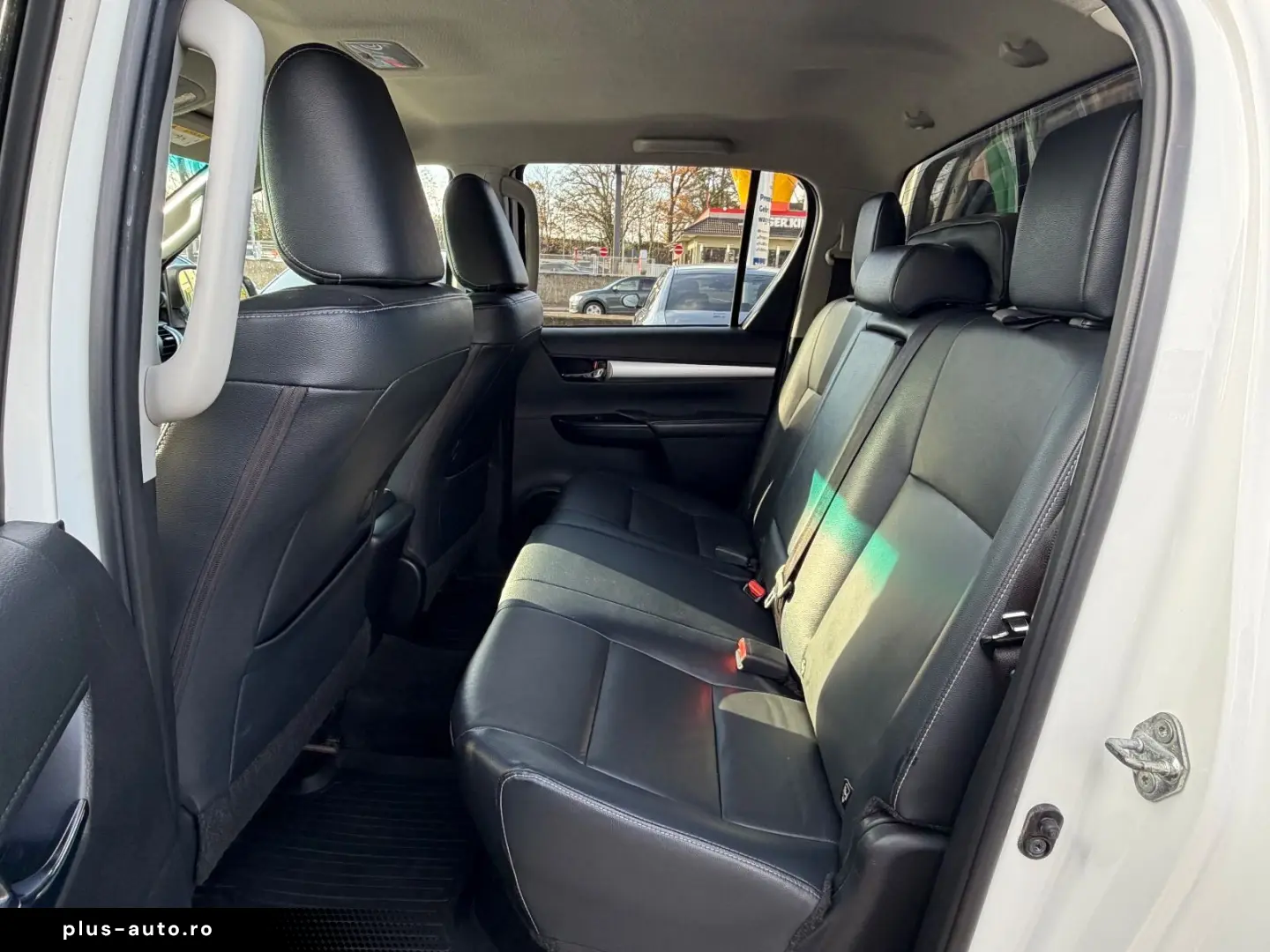 Hilux Double Cab Executive 4x4   LEDER   ACC