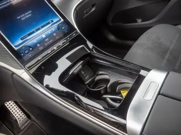 GLC 220 d 4M AMG Sport Advanced LED Pano Navi SH