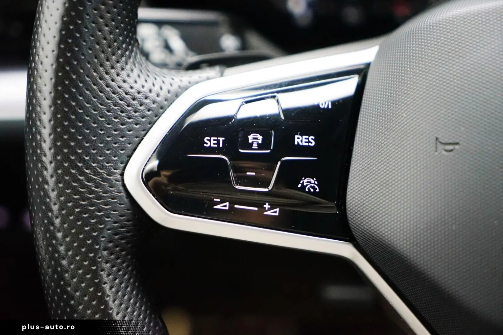 Touareg 3.0 V6 TDI 4Motion [R-Line  Navi  ACC  R