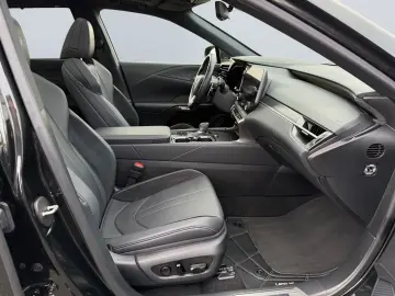 RX 500h (hybrid) F SPORT   HUD Levinson Pano 360