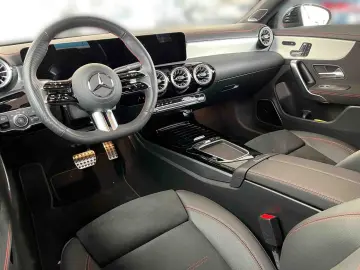 CLA 220 4M AMG Distr Night Memo 360 Burm LED Key