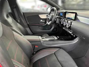 CLA 220 4M AMG Distr Night Memo 360 Burm LED Key