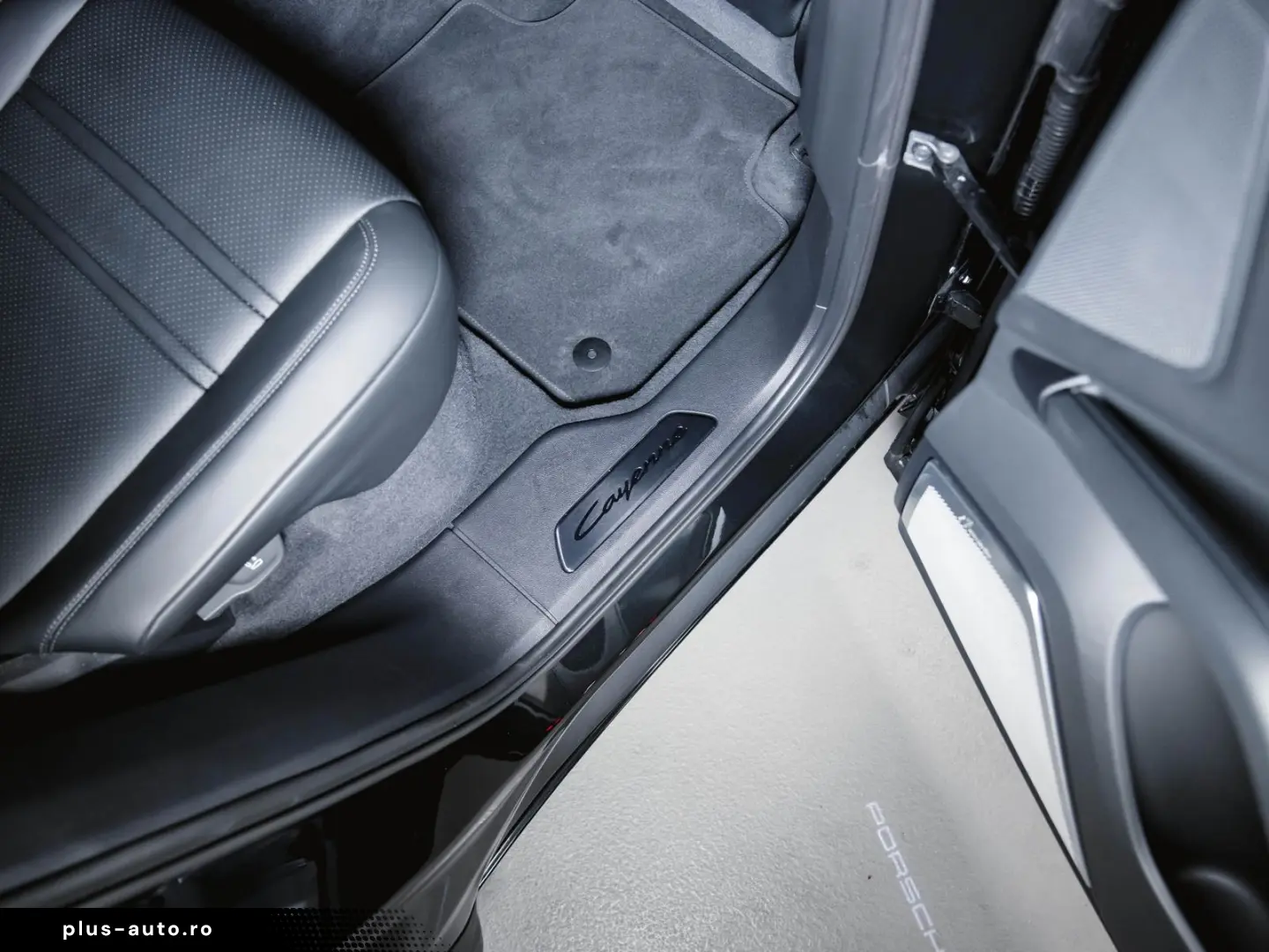 Cayenne GTS Coupé Nachtsicht Head-Up Burmester