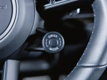 Cayenne GTS Coupé Nachtsicht Head-Up Burmester