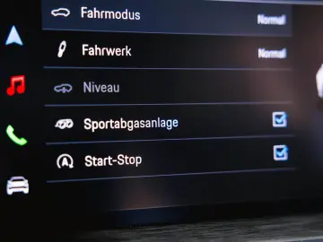 Cayenne GTS Coupé Nachtsicht Head-Up Burmester