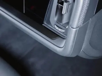 Cayenne GTS Coupé Nachtsicht Head-Up Burmester