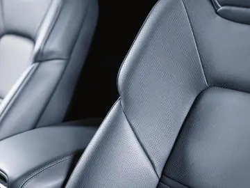 Cayenne GTS Coupé Nachtsicht Head-Up Burmester