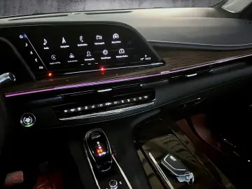 Escalade 4WD  Sport Platinum