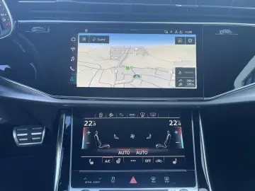 Q7 55 TFSI quattro S line   Leder LED Head-UP