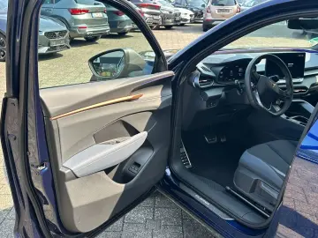 Terramar 1.5 E-HYBRID 6-Gang DSG AHK-klappbar Di