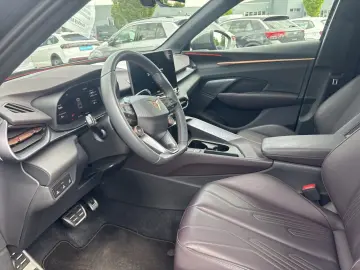 Terramar 1.5 e-Hybrid 200 kW VZ SENN MATRIX PANO