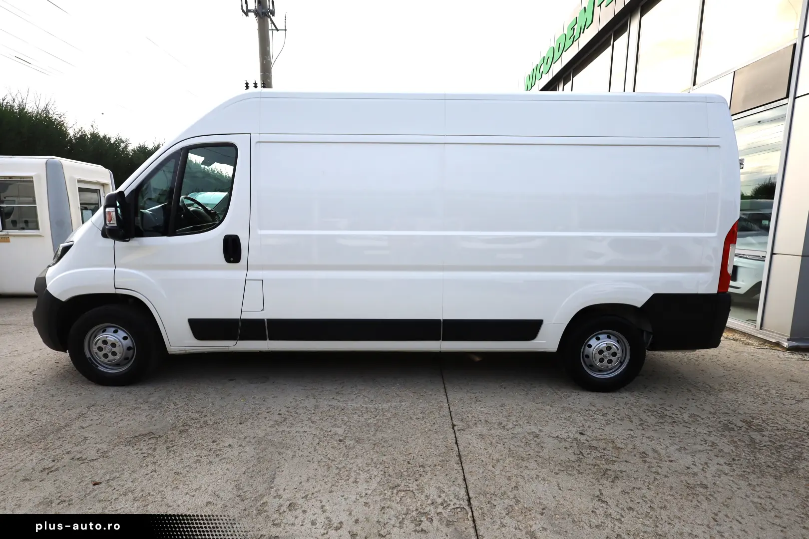 Peugeot Boxer L3H2 2.2D 140CP