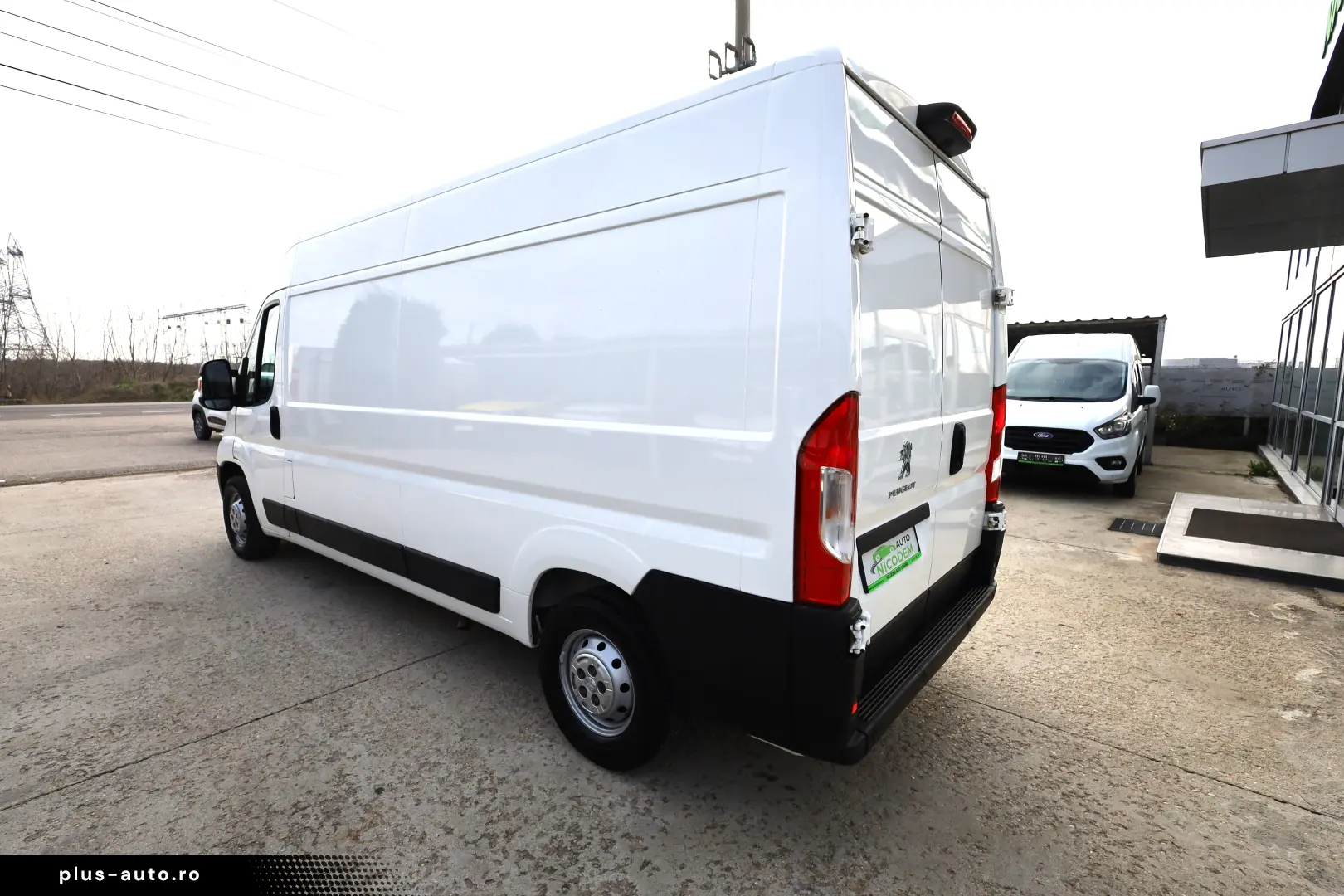 Peugeot Boxer L3H2 2.2D 140CP
