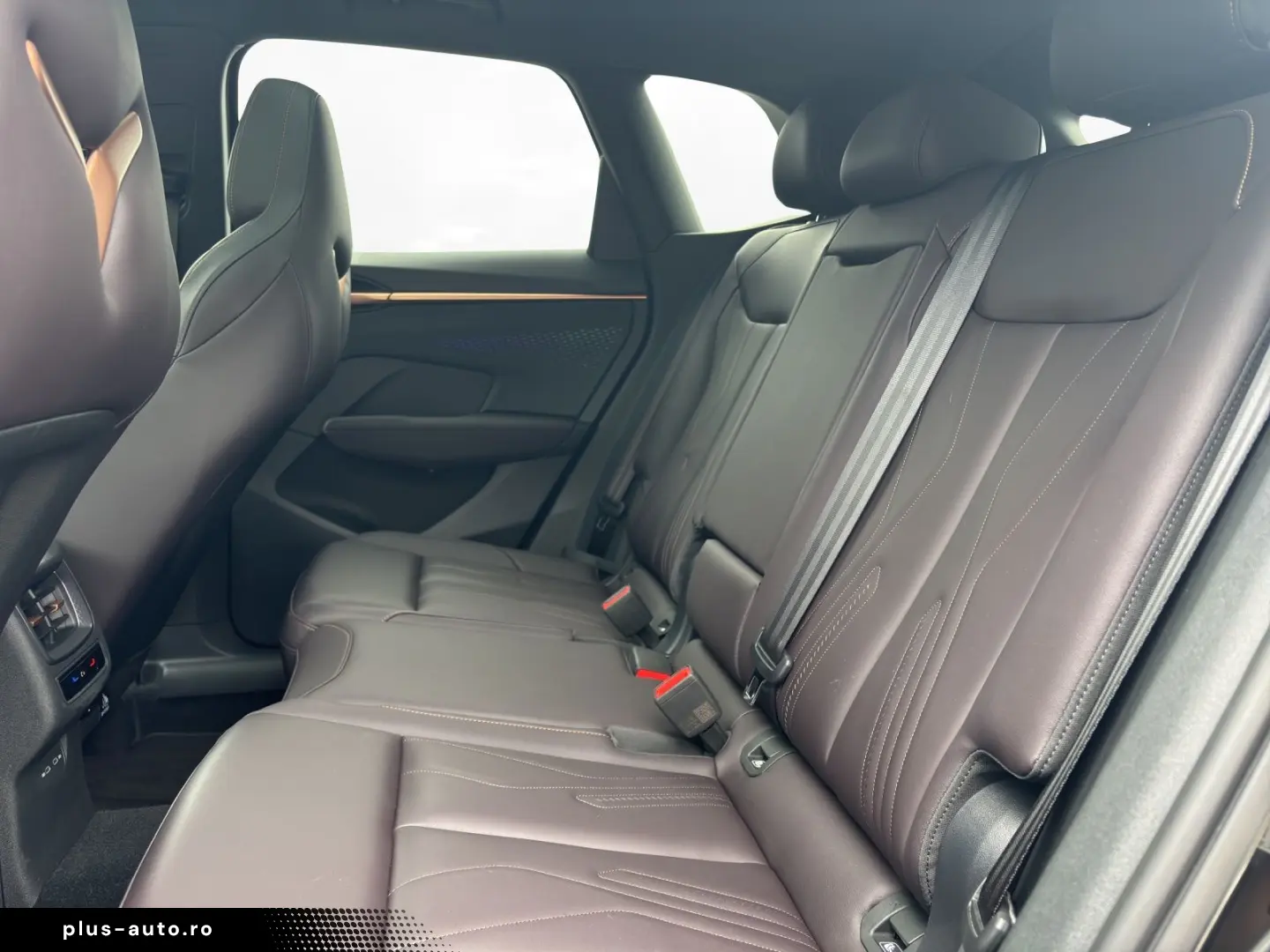 Terramar 1.5 e-Hybrid DSG VZ   PANO   NAVI