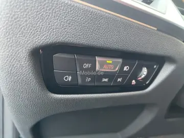 M2 Coupe Sport-Aut. M Carbondach Individual Lack