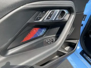 M2 Coupe 6-Gang I RaceTrack I Carbondach Sitze N