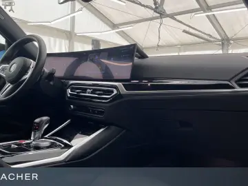 M2 A Coupé LC  PDC SHZ AdaptLED HiFi 19  20  LM