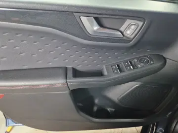 FORD KUGA ST-LINE 2.0TDCI ECOBLUE 190CP AT8 AWD