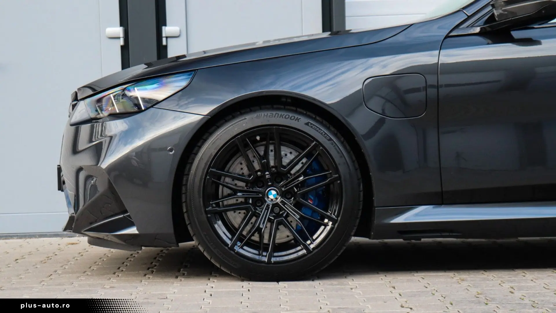 M5 Sedan  Carbon Pack  Comfort Pack  B&W  HUD