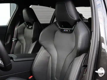 M5 Sedan  Carbon Pack  Comfort Pack  B&W  HUD