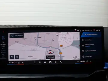 M5 Sedan  Carbon Pack  Comfort Pack  B&W  HUD