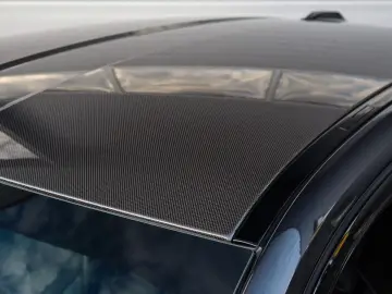 M5 Sedan  Carbon Pack  Comfort Pack  B&W  HUD