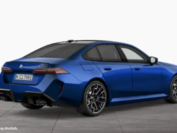 M5 Limousine  LC Prof. HUD B&W Pano IconicGlow A