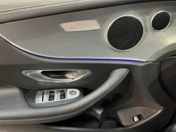 E 300 d 4matic Coupe AMG  MBUX Wide LM ACC PDC