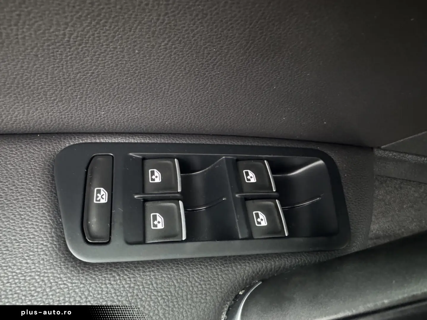 Volkswagen Golf 7 An 2016 Benzină 1.4 Euro 6