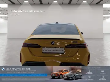 M5 Limousine Drive&Park Assist Prof. LiveCockpit