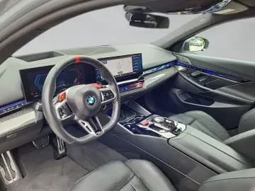 M5 Limousine Sitzbelüft B & W M Carbon Exterieur