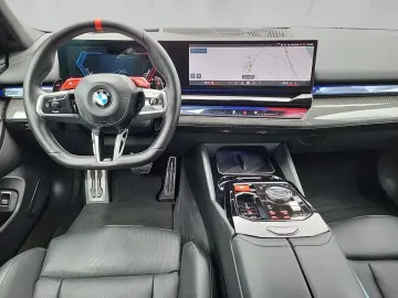 M5 Limousine Sitzbelüft B & W M Carbon Exterieur