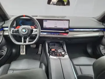 M5 Limousine Sitzbelüft B & W M Carbon Exterieur