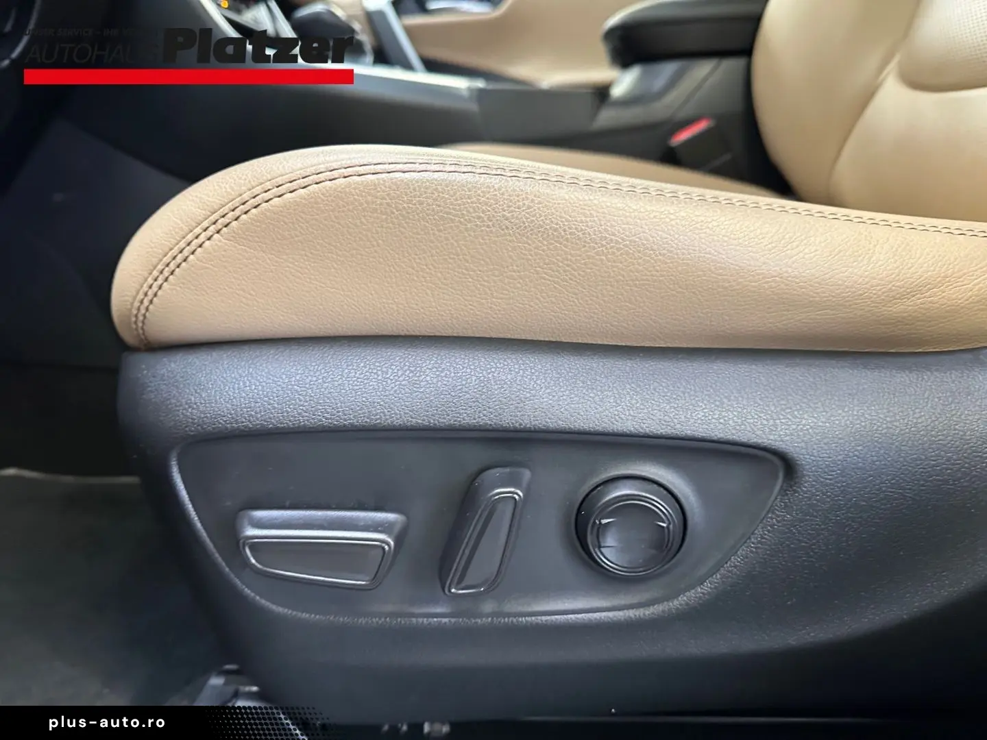 RAV 4 Hybrid 4x4 Lounge 2.5 JBL 360 BLISS ACC KEYLESS