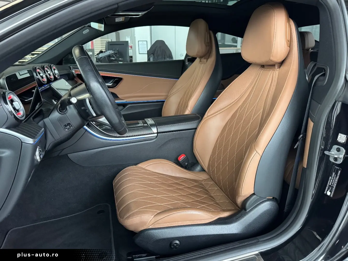 CLE 300e AMG Burmester Digital Light Pano 360