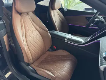 CLE 300e AMG Burmester Digital Light Pano 360