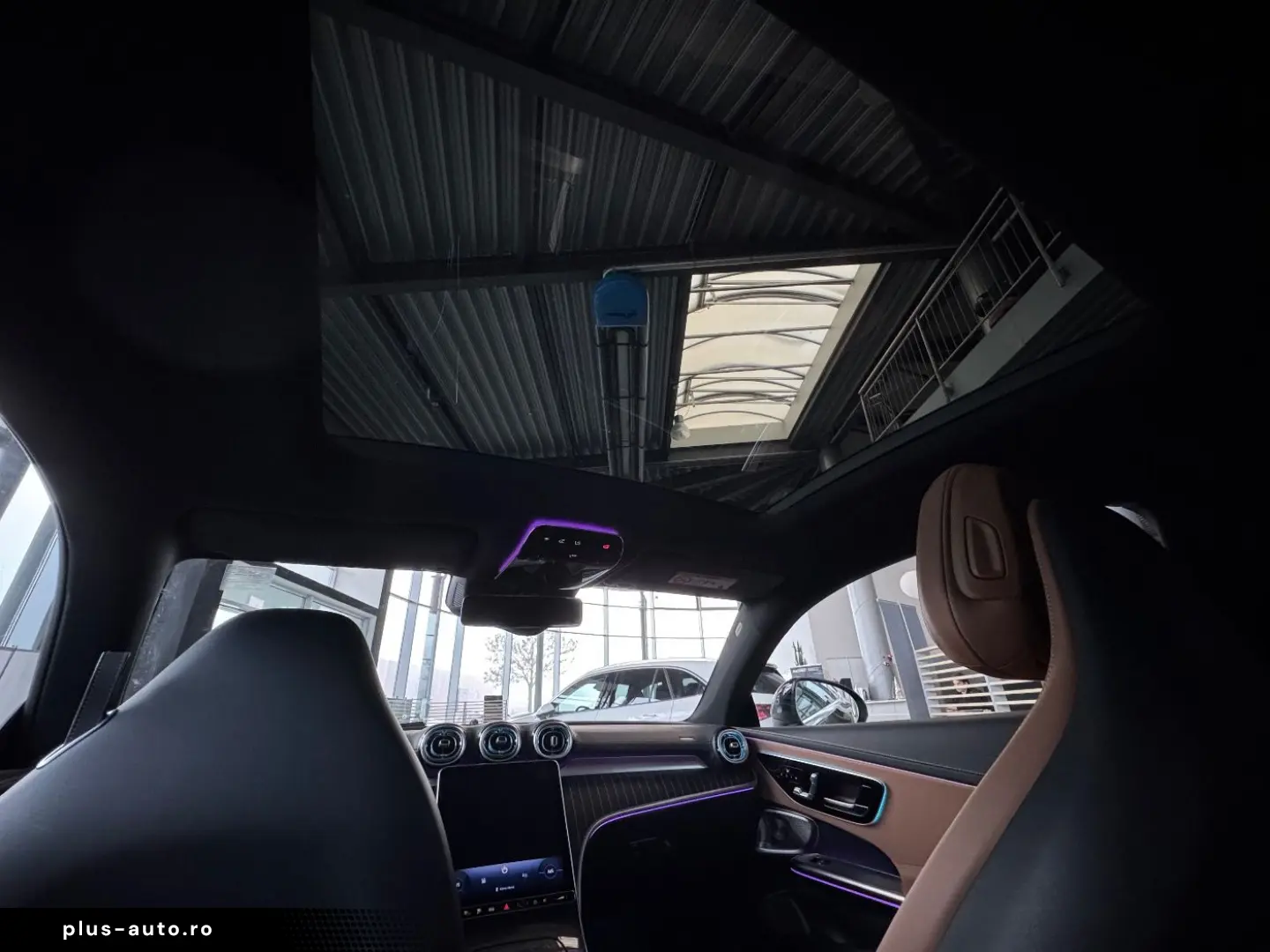 CLE 300e AMG Burmester Digital Light Pano 360