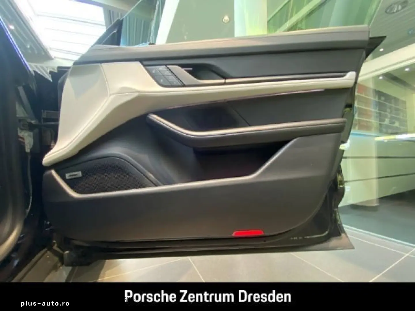 Taycan 4S Head-Up Pano. Bose Chrono Sitzbel Perf