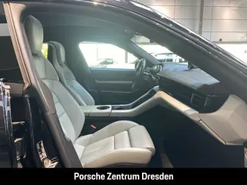 Taycan 4S Head-Up Pano. Bose Chrono Sitzbel Perf