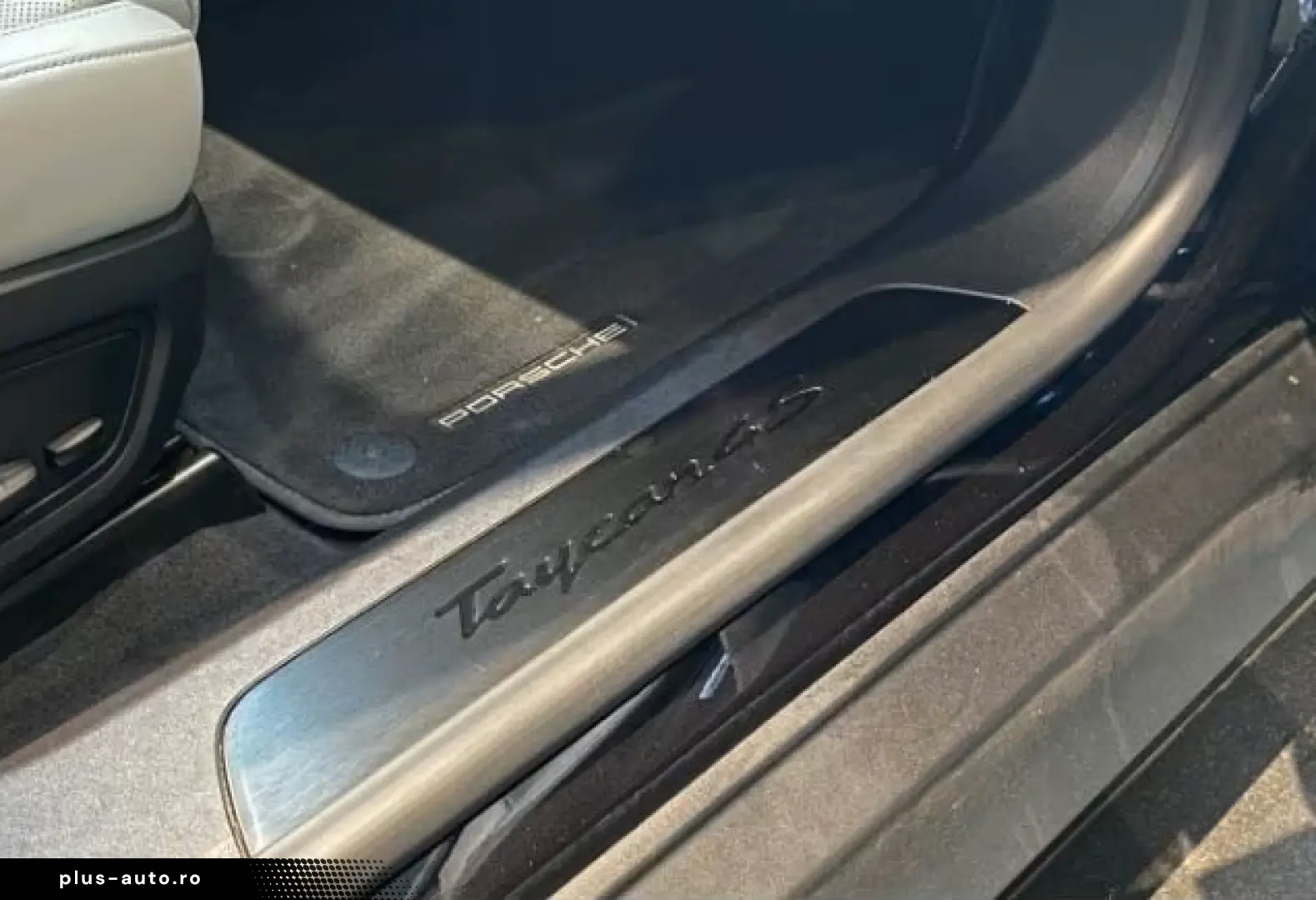 Taycan 4S Head-Up Pano. Bose Chrono Sitzbel Perf