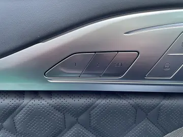 M8 Cabrio Competition   360 Laser ACC Soft Close